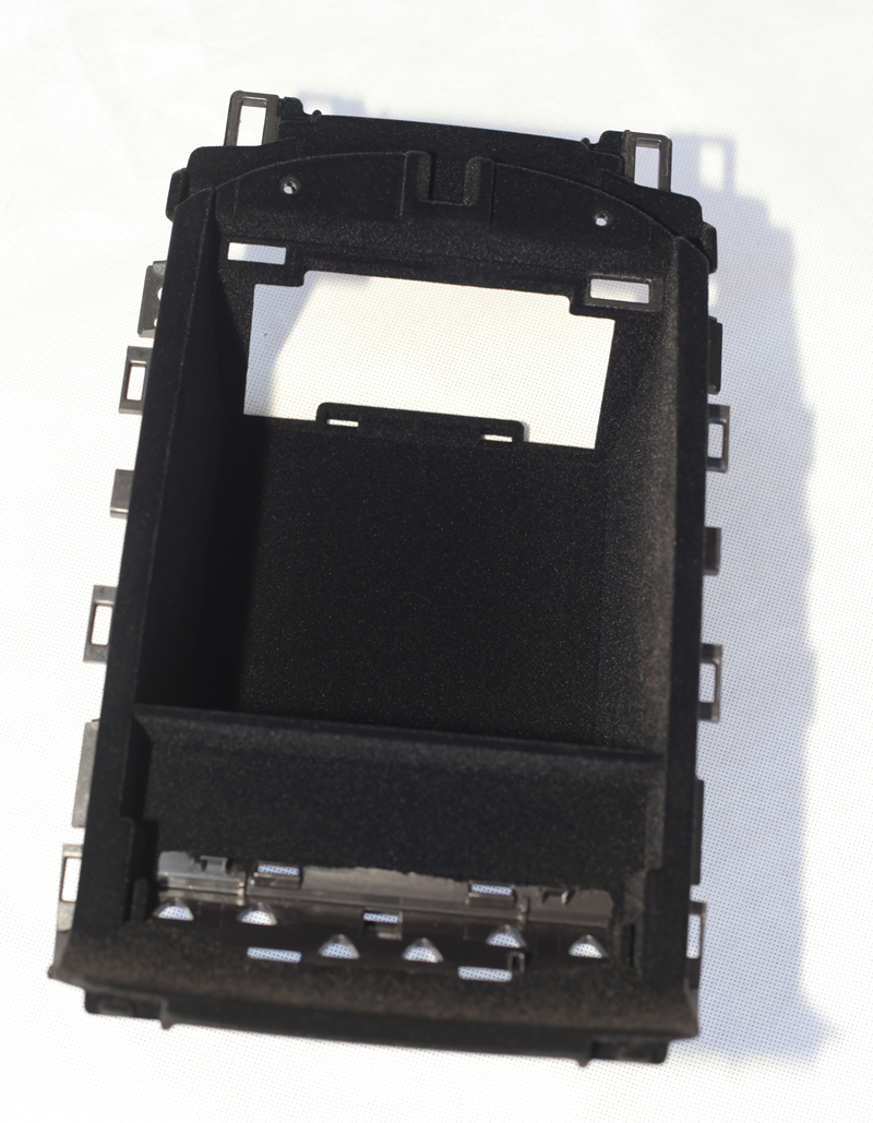 英菲尼迪L58H儲(chǔ)物盒